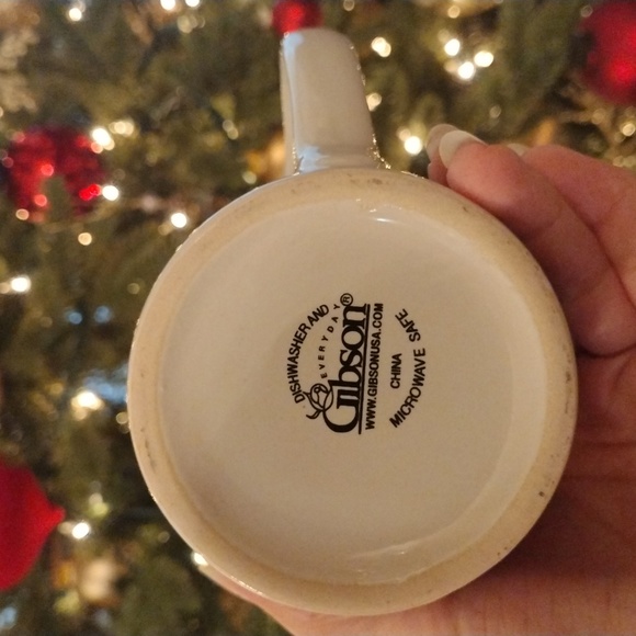 Vintage Christmas Mug - Picture 4 of 6